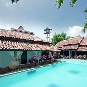 Oyo 199 Rumah Palagan Residence